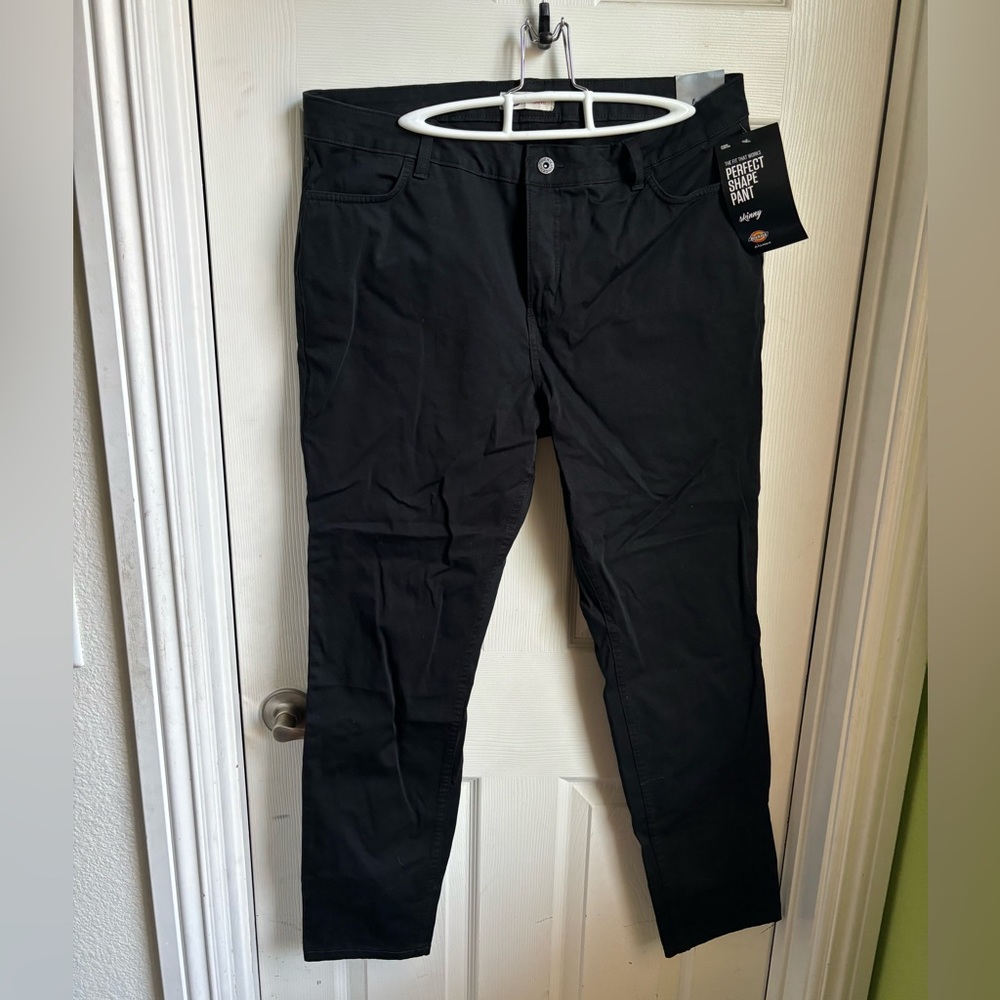 BRAND NEW WITH TAGS DICKIES WOMENS WORKWEAR PANTS